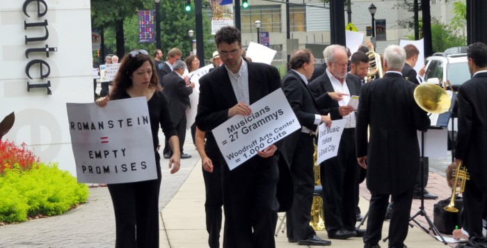 Atlanta Symphony Orchestra musicians have been out of contract since Sept. 6, leading to picketing across from the Atlanta Symphony Hall. Representatives of both the musicians and the Woodruff Arts Center have been in negotiations with no success thus far. | Courtesy of Mark Gresham
